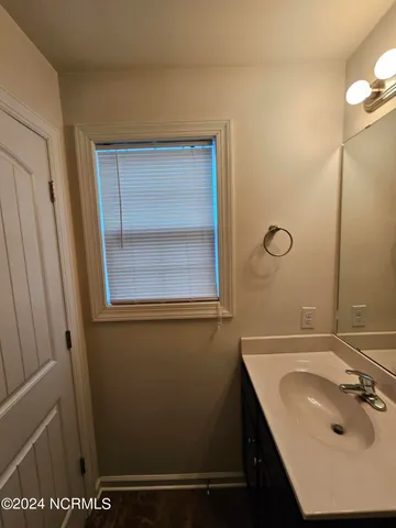 $1,475 | 125 Beacon Woods Drive, Holly Ridge, NC 28445