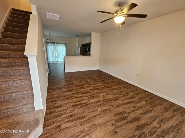 $1,475 | 125 Beacon Woods Drive, Holly Ridge, NC 28445