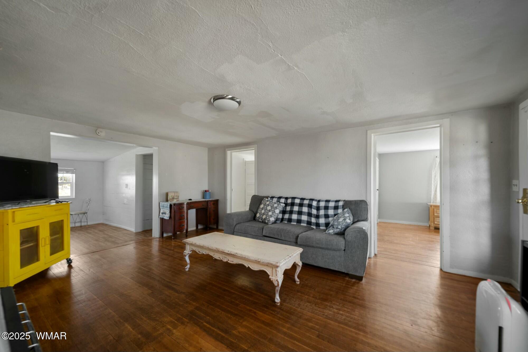 1760 Cr 3140 Road Vernon, AZ 85940 - Photo 7 of 30 tempImageQs3x0W