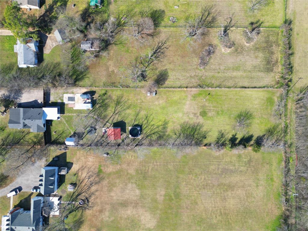 906 Griffith Avenue Terrell, TX 75160 - Photo 35 of 37 a view of swimming pool and green space