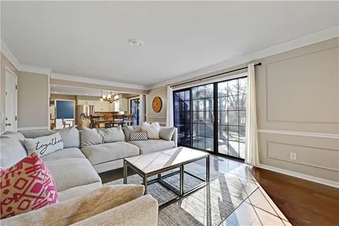 $399,000 | 11396 King Street, Overland Park, KS 66210