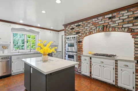 $4,498,888 | 1500 Foothill Road, Pleasanton, CA 94588