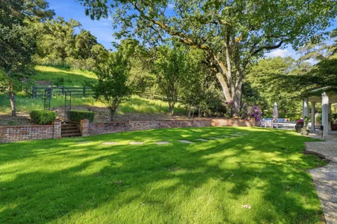 $4,498,888 | 1500 Foothill Road, Pleasanton, CA 94588