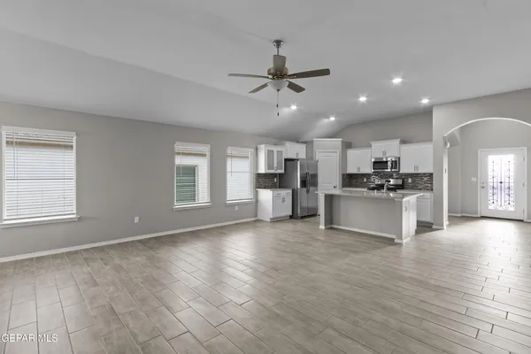 $290,950 | 12400 Caddo Lane, Clint, TX 79836