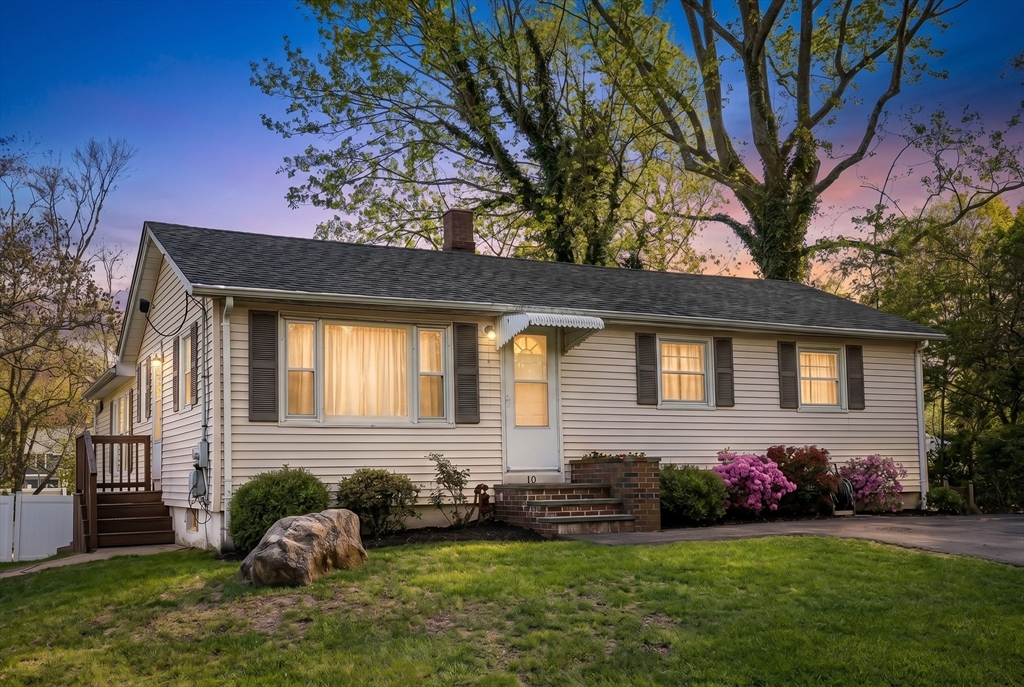 10 Edson Street Taunton, MA 02780 - Photo 2 of 40