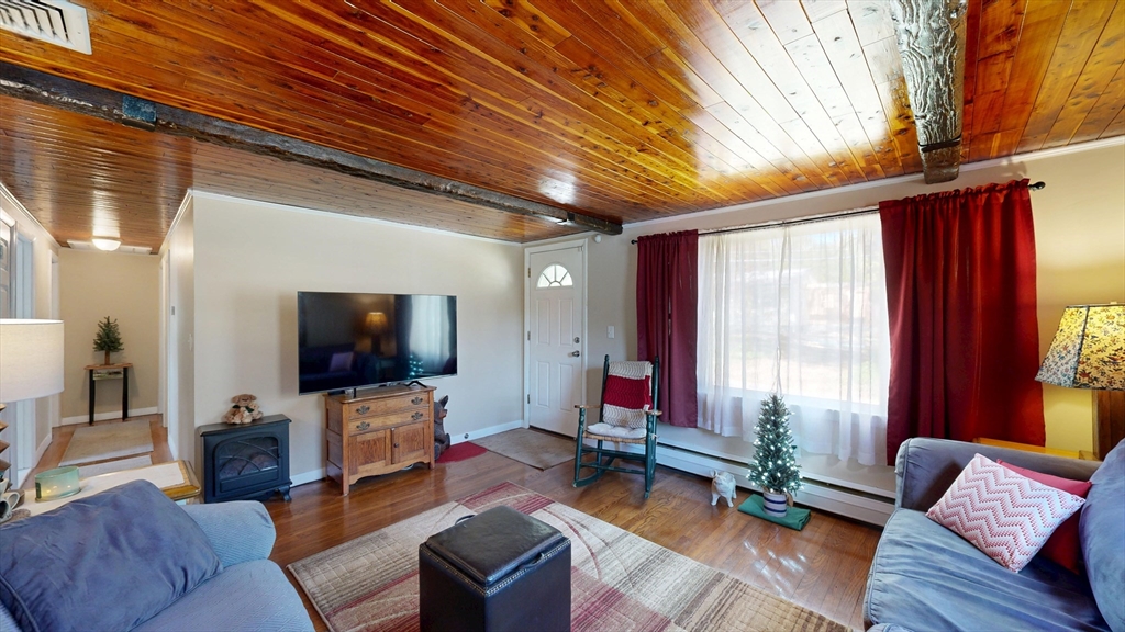 10 Edson Street Taunton, MA 02780 - Photo 3 of 40