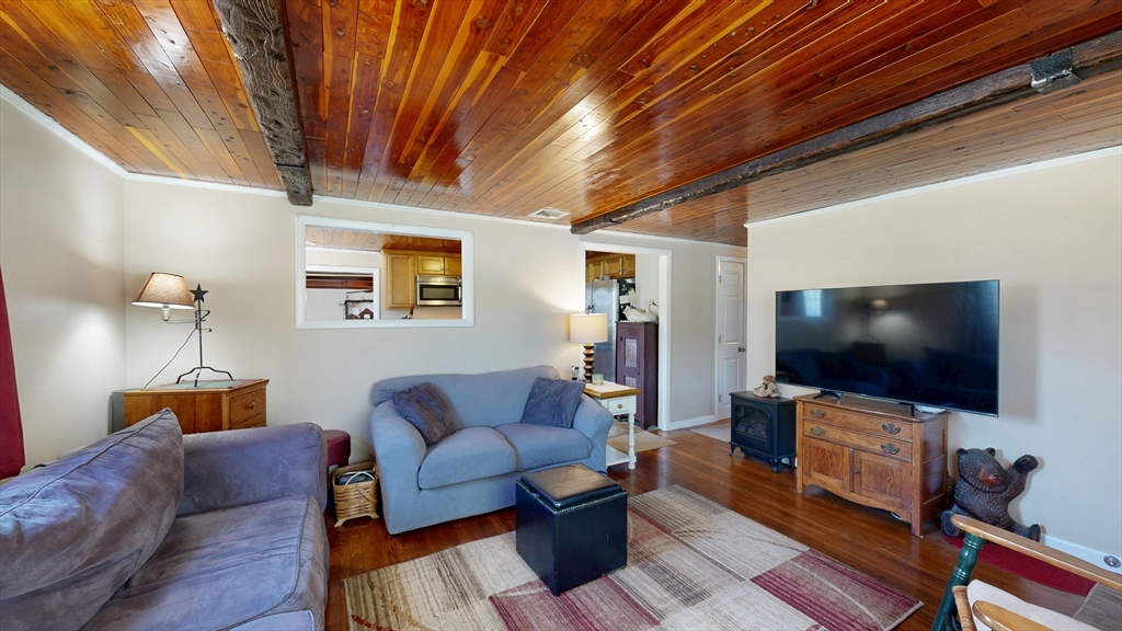 10 Edson Street Taunton, MA 02780 - Photo 5 of 40