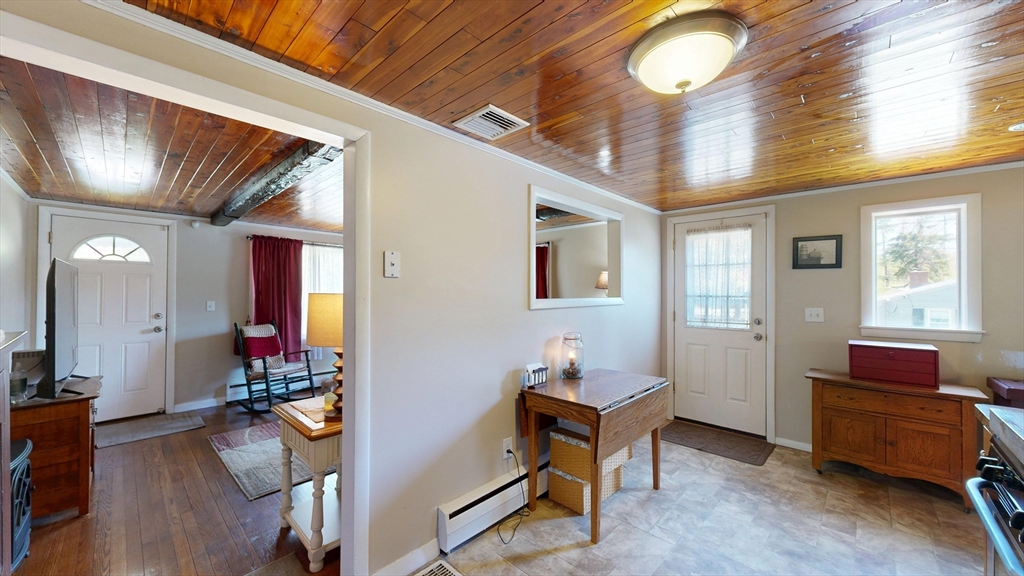 10 Edson Street Taunton, MA 02780 - Photo 6 of 40