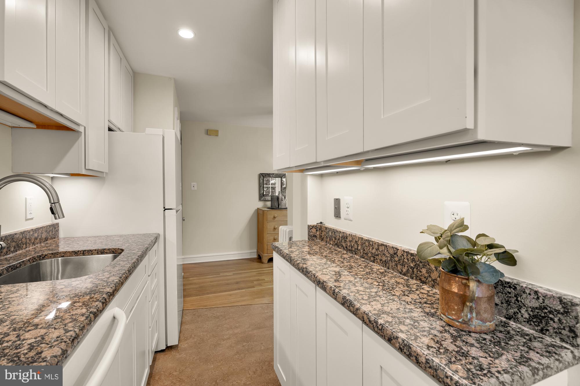 1343 Ives Place Southeast Washington, DC 20003 - Photo 14 of 29