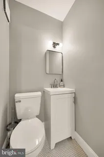$679,000 | 1343 Ives Place Southeast, Washington, DC 20003