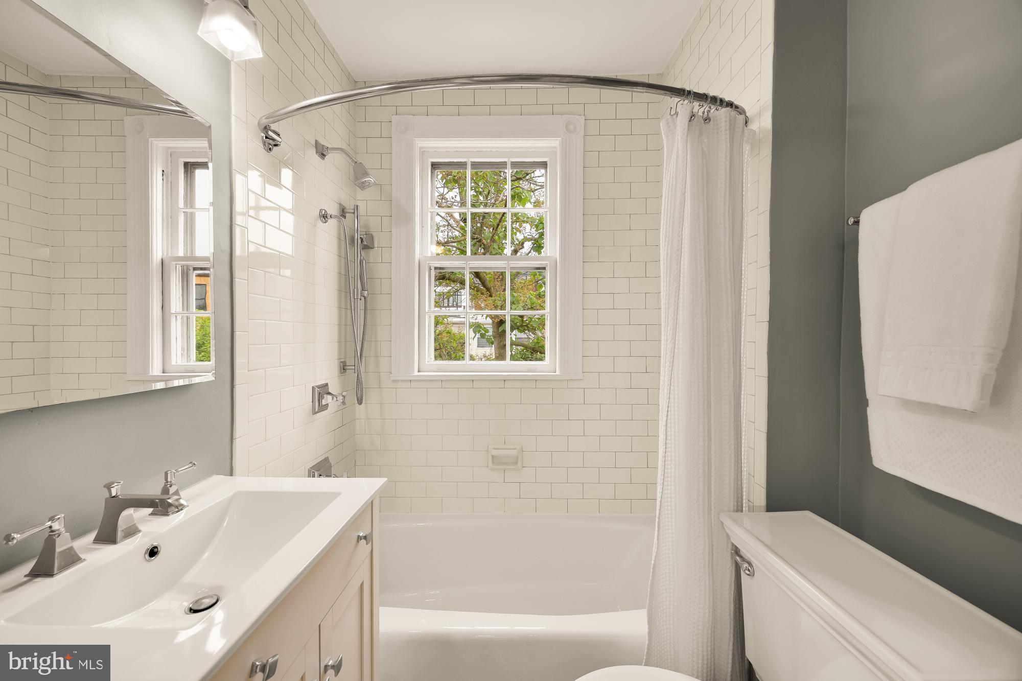 1343 Ives Place Southeast Washington, DC 20003 - Photo 20 of 29