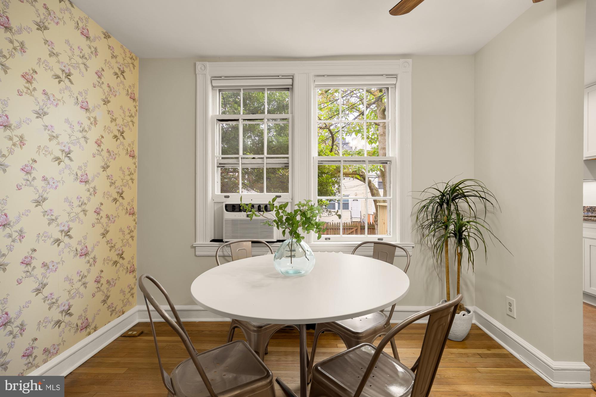 1343 Ives Place Southeast Washington, DC 20003 - Photo 8 of 29