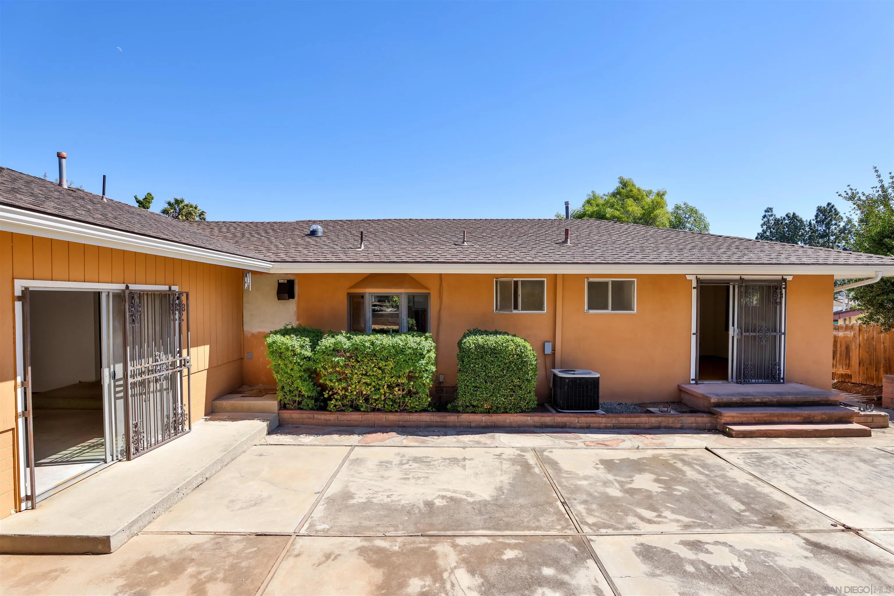 10320 Rancho Road La Mesa, CA 91941 - Photo 36 of 43 a front view of a house with a yard