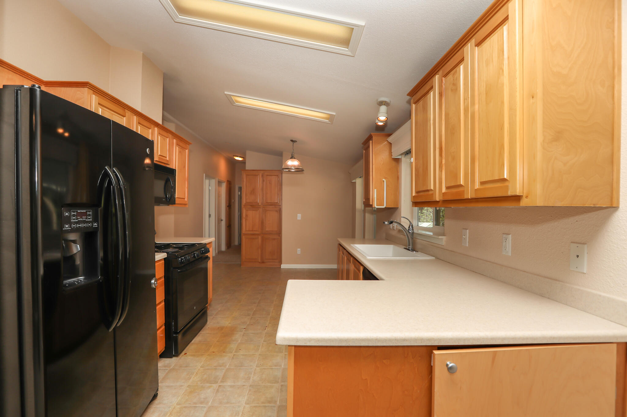 21758 Adobe Road Red Bluff, CA 96080 - Photo 22 of 27 21758 Adobe (61)