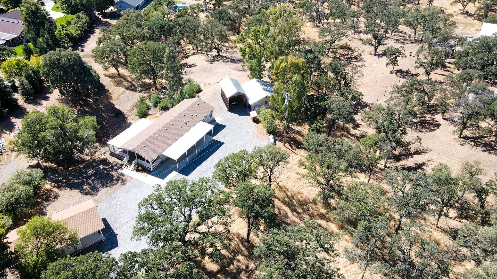 21758 Adobe Road Red Bluff, CA 96080 - Photo 6 of 27 21758 Adobe (7)