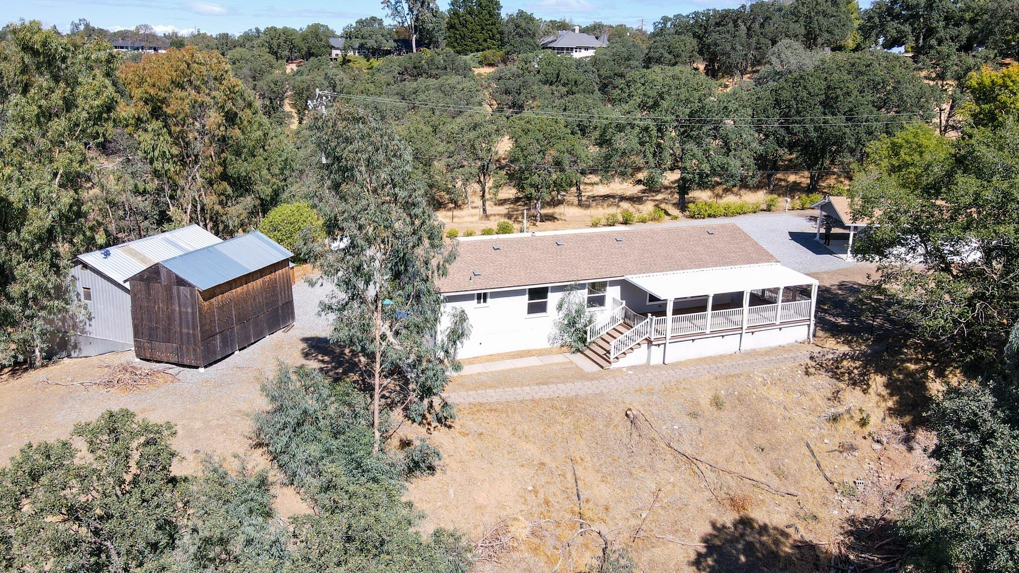 21758 Adobe Road Red Bluff, CA 96080 - Photo 8 of 27 21758 Adobe (10)
