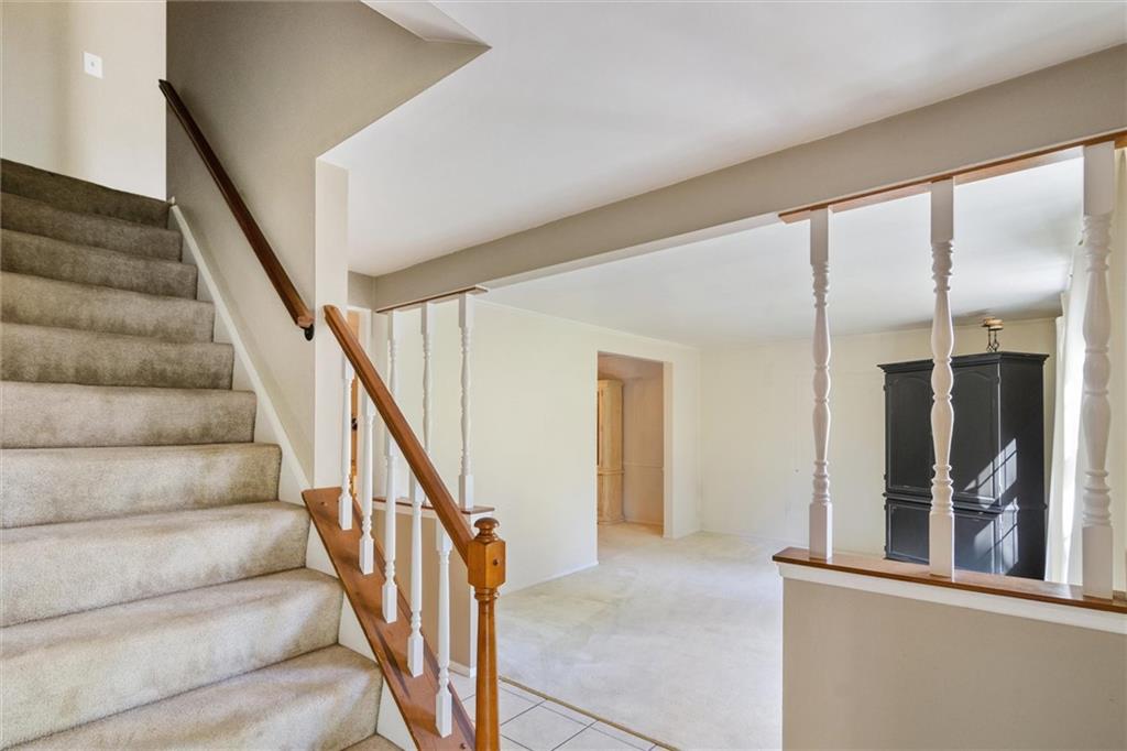 8285 Post Road Allison Park, PA 15101 - Photo 4 of 16 Gallery Image 4