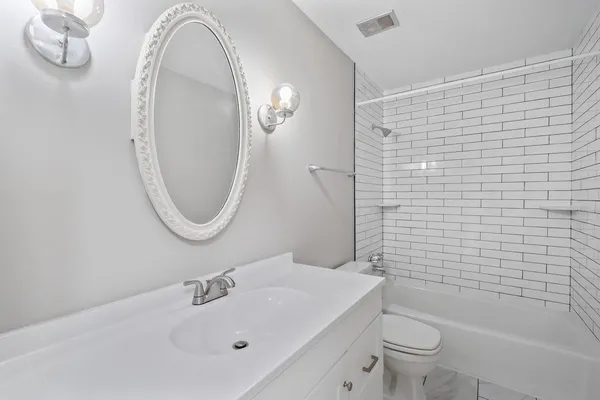 $269,900 | 2060 Romford Lane, Unit 2060, Memphis, TN 38119