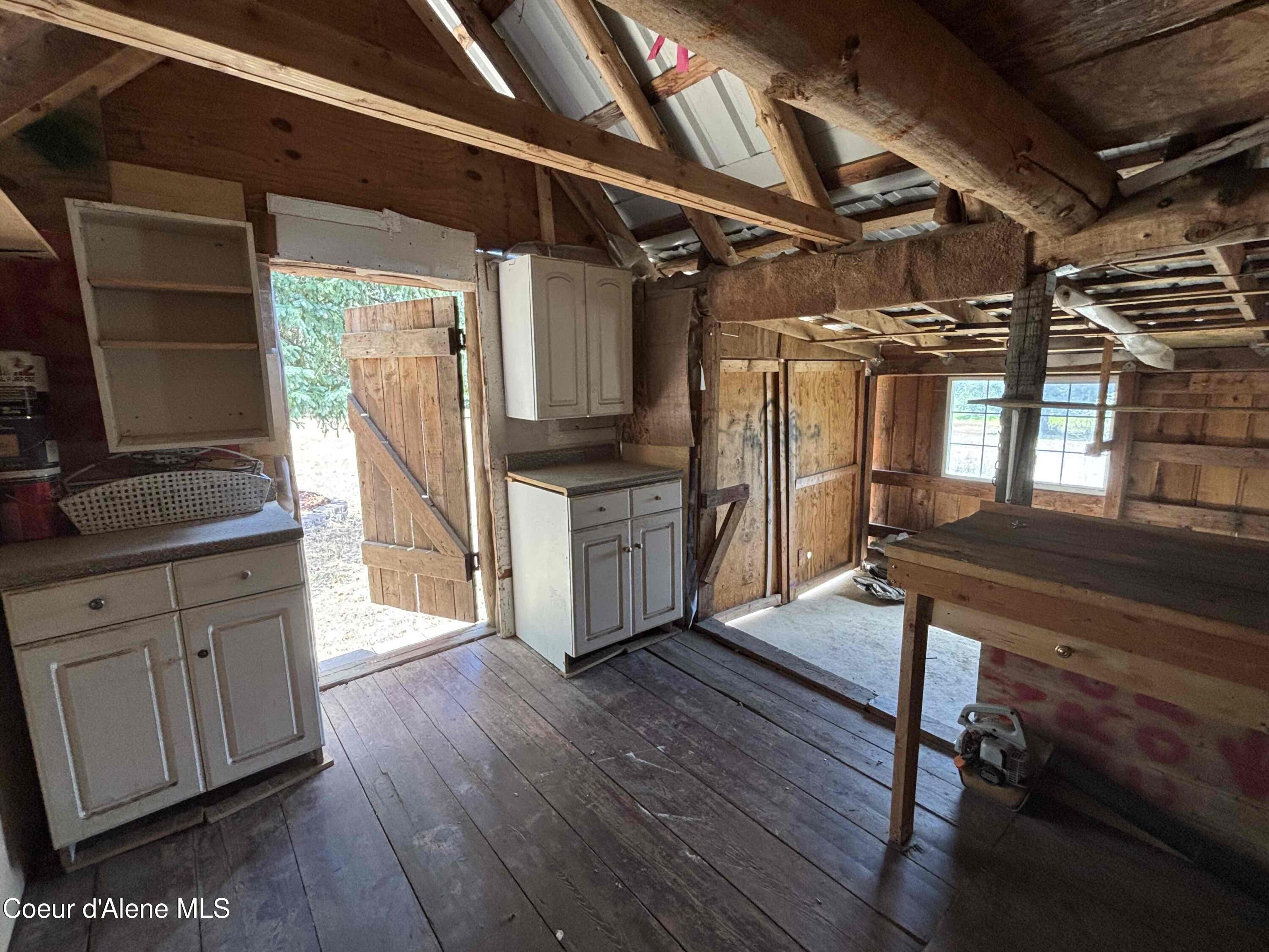 118 Walsh Way Sandpoint, ID 83864 - Photo 33 of 46 inside barn
