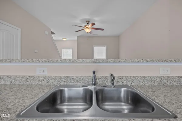 a close view of sink and tap