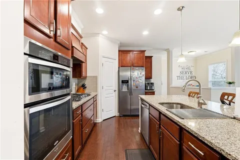 $729,000 | 820 Great Glen Place, Suwanee, GA 30024