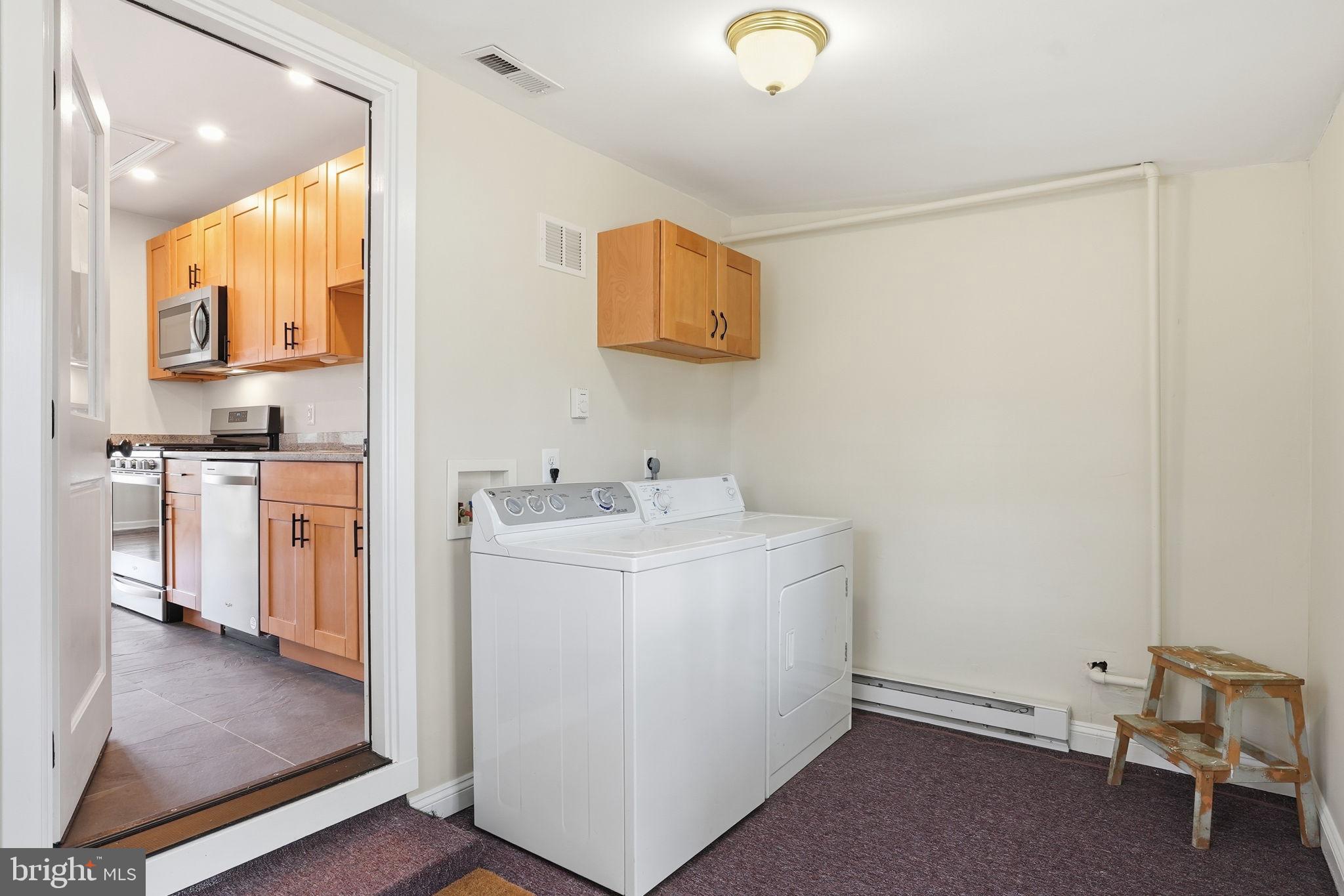 1306 Abbott Road Rockville, MD 20851 - Photo 11 of 28