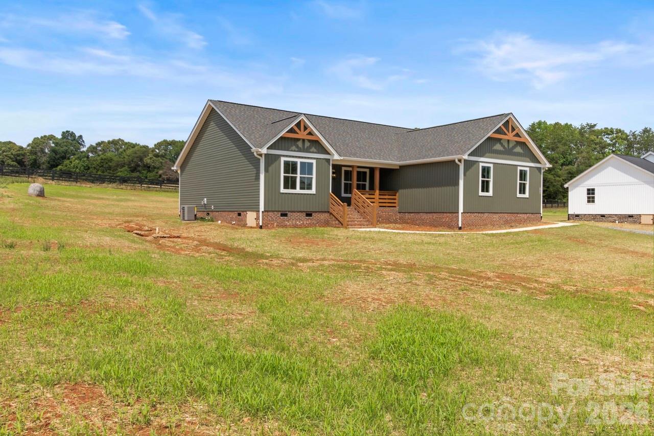 713 Alf Hoover Road Lincolnton, NC 28092 - Photo 2 of 47