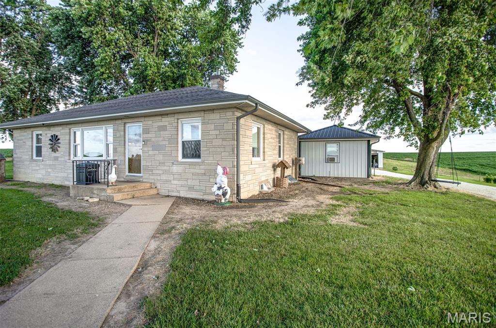 44709 Spring Creek Road Pearl, IL 62361 - Photo 21 of 79