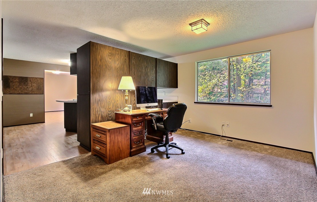 6727 Phillips Road Southwest Lakewood, WA 98498 - Photo 10 of 18 Gallery Image 10