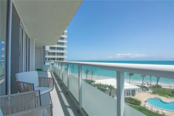 $6,500 | 3554 Ocean Drive, Unit 604S, Vero Beach, FL 32963
