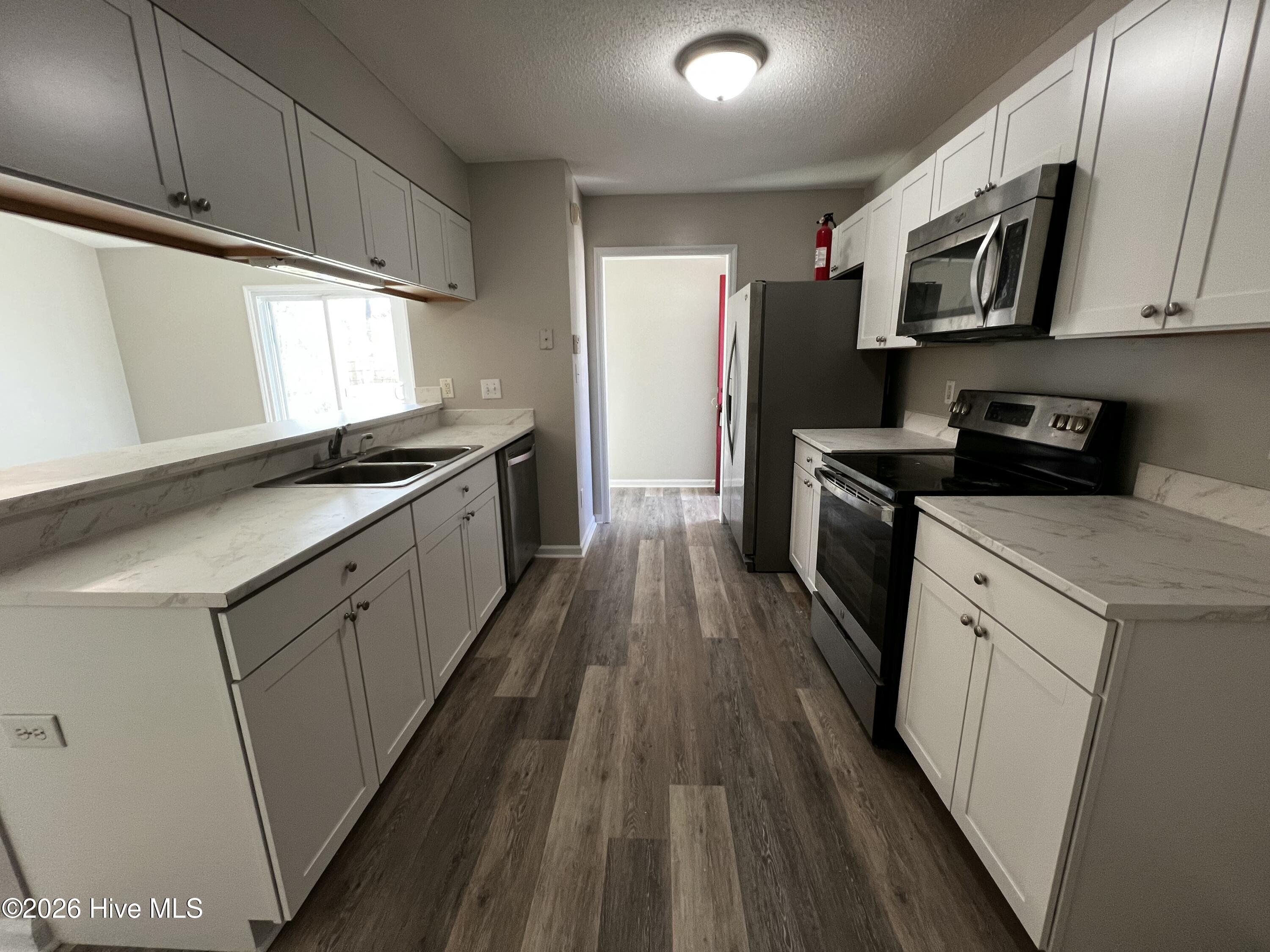 144 Charlton Road Hubert, NC 28539 - Photo 3 of 5 IMG_5110