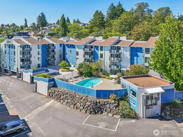 $355,000 | 2510 West Bertona Street, Unit 213, Seattle, WA 98199