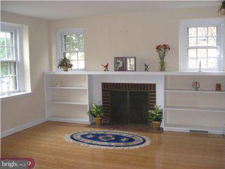 206 Brock Road Springfield, PA 19064 - Photo 2 of 6