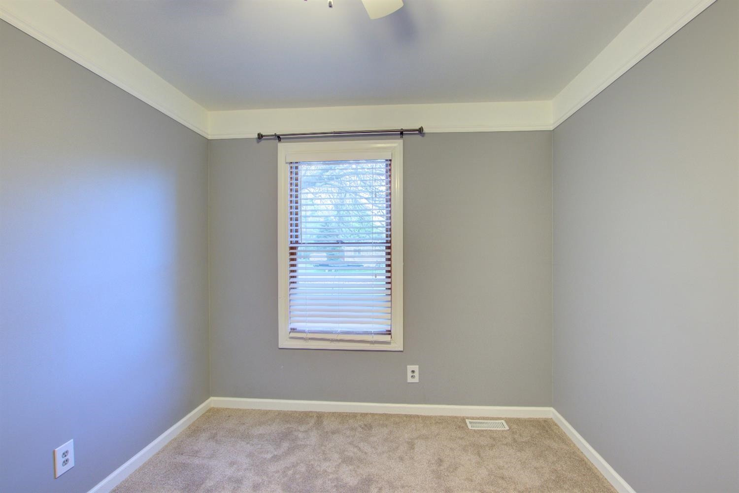 3795 Ponchartrain Pinckney, MI 48169 - Photo 26 of 32 Photo 26
