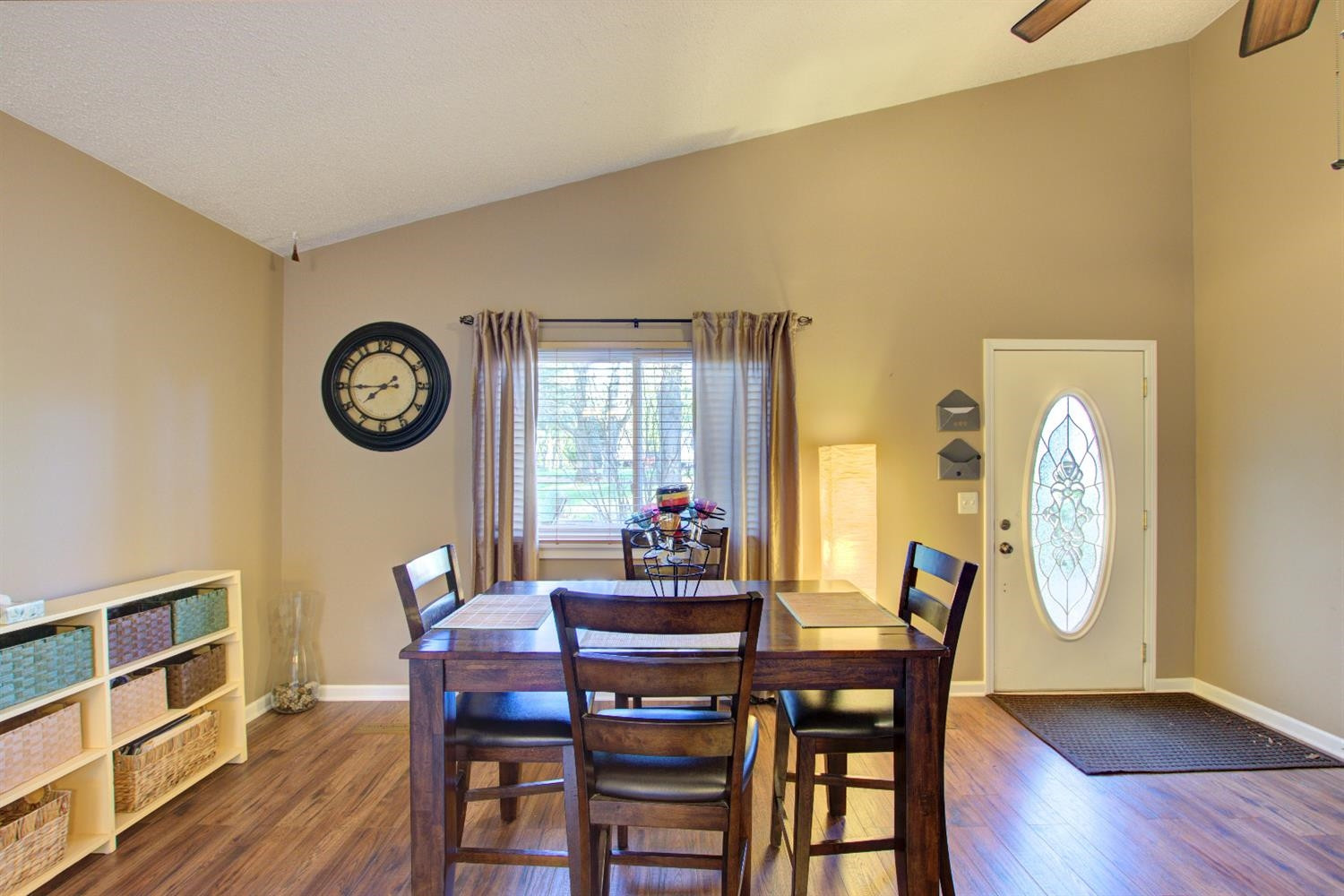 3795 Ponchartrain Pinckney, MI 48169 - Photo 10 of 32 Photo 10