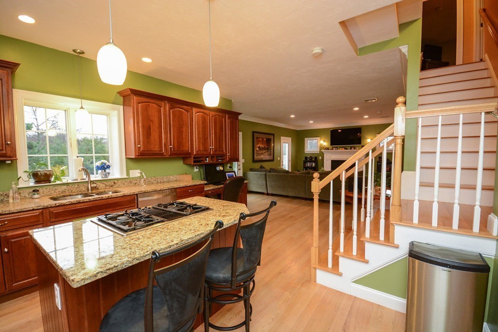 46 Woodland Road Scituate, MA 02066 - Photo 11 of 22 Gallery Image 11