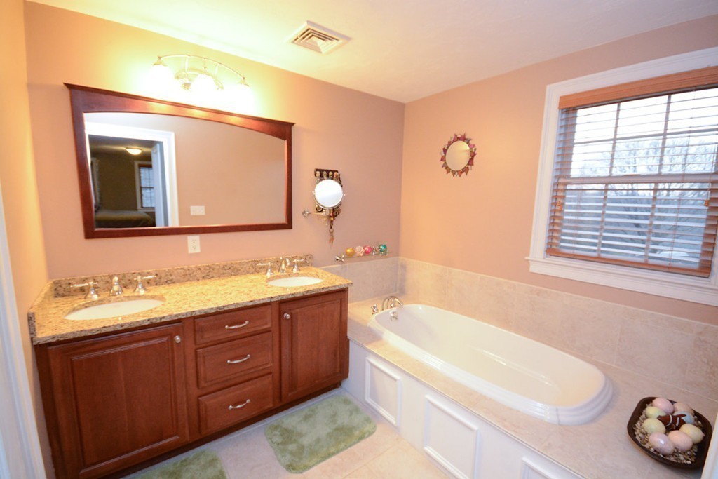 46 Woodland Road Scituate, MA 02066 - Photo 15 of 22 Gallery Image 15