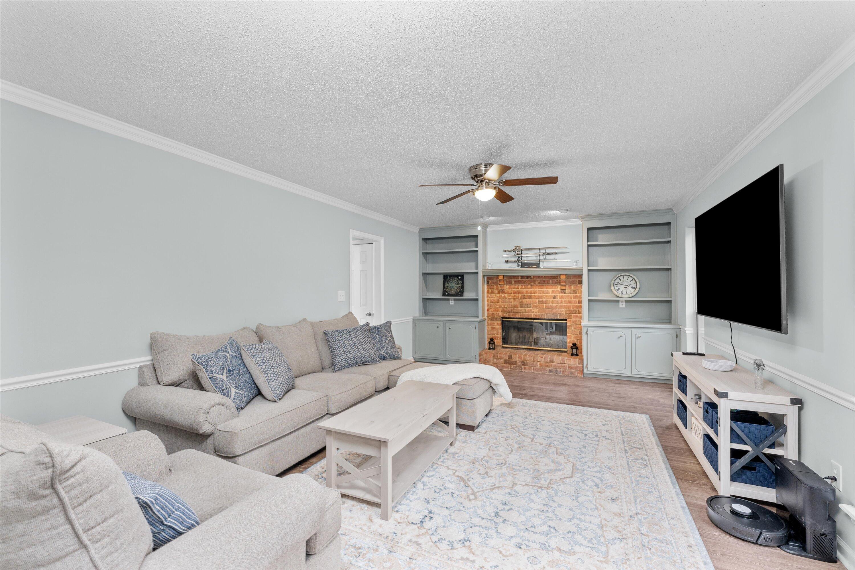 286 Mt Folly Road Martinez, GA 30907 - Photo 3 of 34 LivingRoom