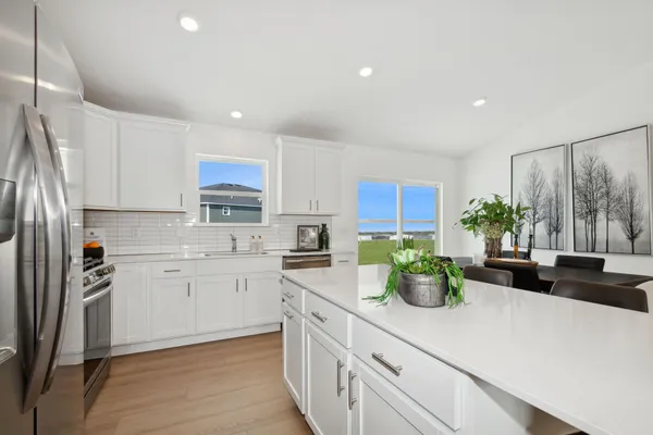 $420,485 | 801 Hopkins Lane, Buffalo, MN 55313