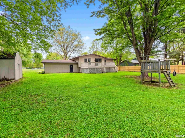 $219,900 | 58 South Riverview Drive, East Peoria, IL 61611