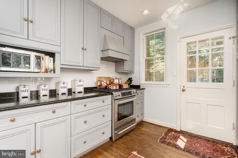 $4,760,000 | 4920 Palisade Lane Northwest, Washington, DC 20016