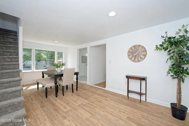 $299,000 | 714 Route 29 Milton Ny 12863, Rock City Falls, NY 12863