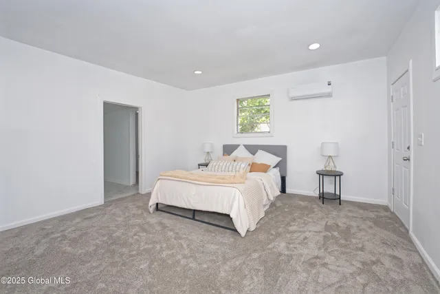 $299,000 | 714 Route 29 Milton Ny 12863, Rock City Falls, NY 12863