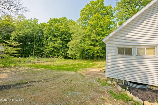 $299,000 | 714 Route 29 Milton Ny 12863, Rock City Falls, NY 12863