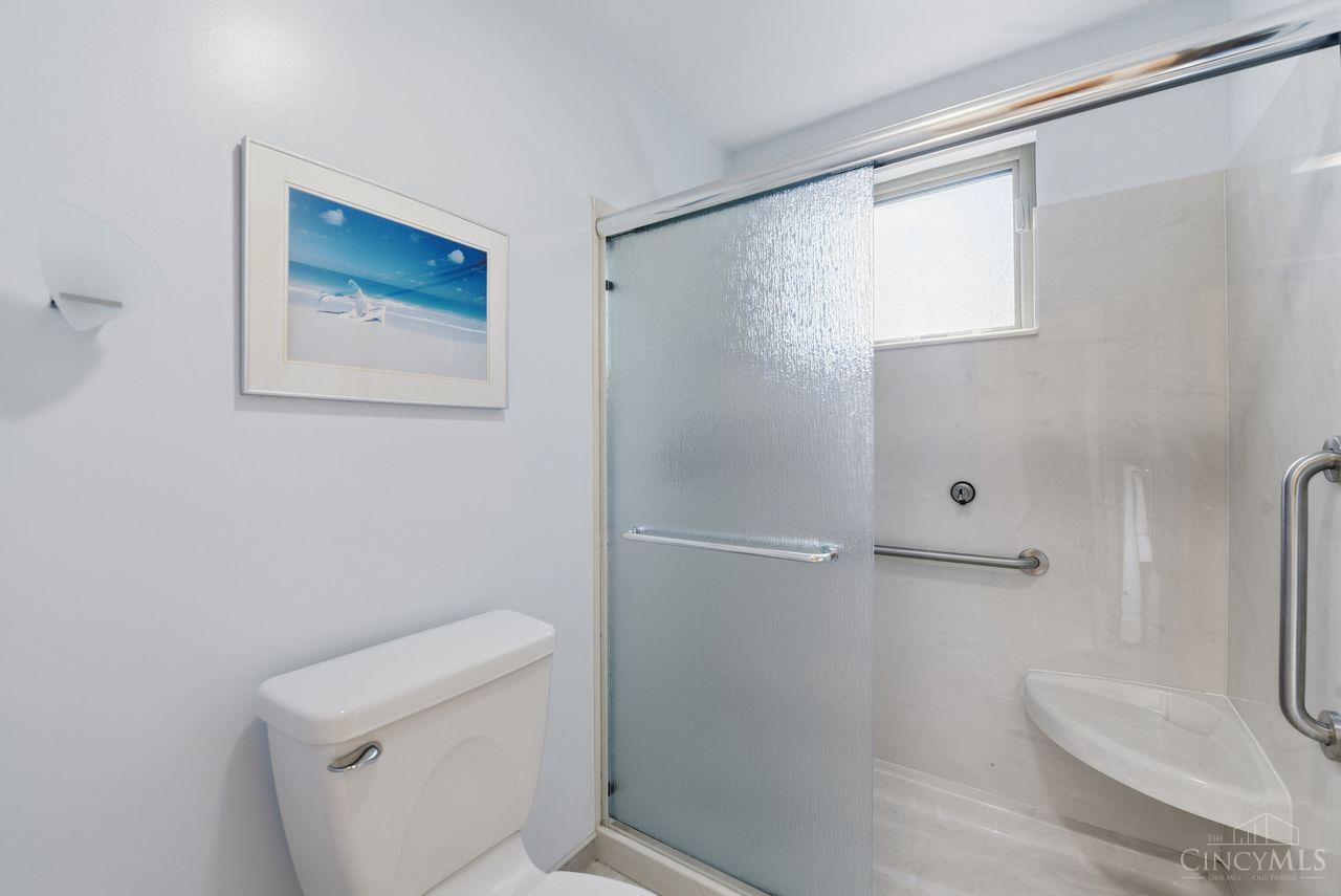 2223 Van Blaricum Road Cincinnati, OH 45233 - Photo 12 of 45 Gallery Image 12