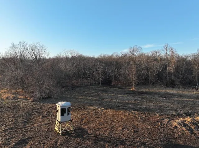 $1,399,000 | 123.5 M/l Acres State Road 81, Beloit, WI 53511