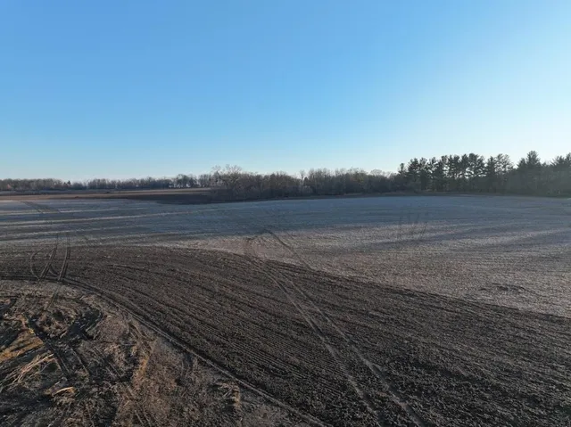 $1,399,000 | 123.5 M/l Acres State Road 81, Beloit, WI 53511