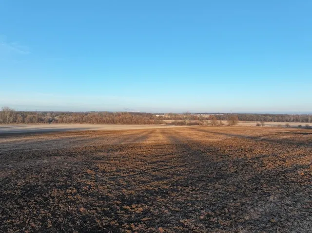 $1,399,000 | 123.5 M/l Acres State Road 81, Beloit, WI 53511
