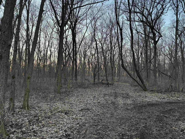 $1,399,000 | 123.5 M/l Acres State Road 81, Beloit, WI 53511