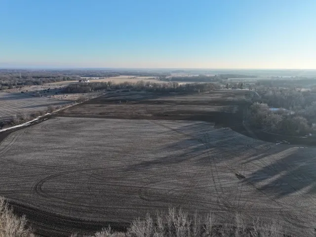 $1,399,000 | 123.5 M/l Acres State Road 81, Beloit, WI 53511